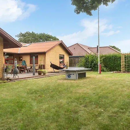 3 Bedroom Cozy In * Billund