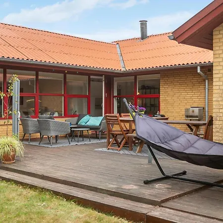 3 Bedroom Cozy In * Billund